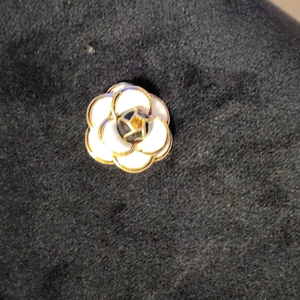 Brooch